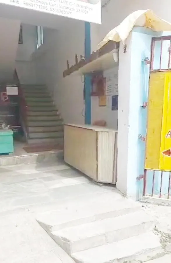 Gandhi Ganaga Guest House Varanasi India